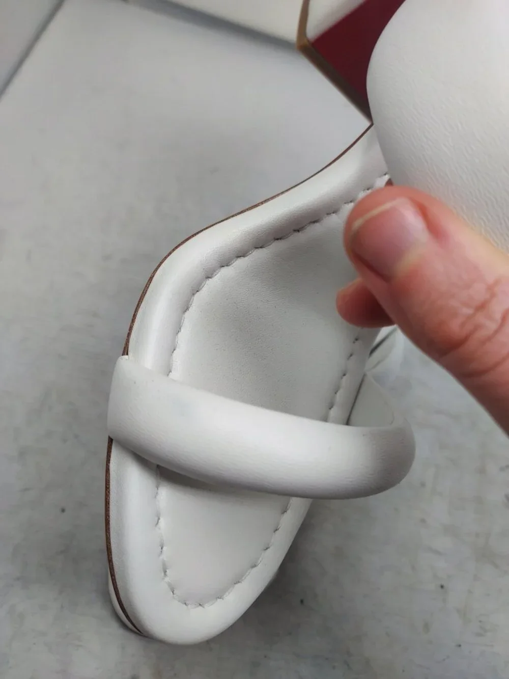 CHRISTIAN LOUBOUTIN White Inflama Sab Black Block Heel Sandal - Picture 10 of 13